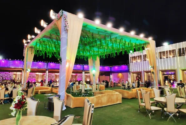 Party Lawn